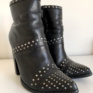 Steve Madden Amara Black Studded Real Leather Bootie
